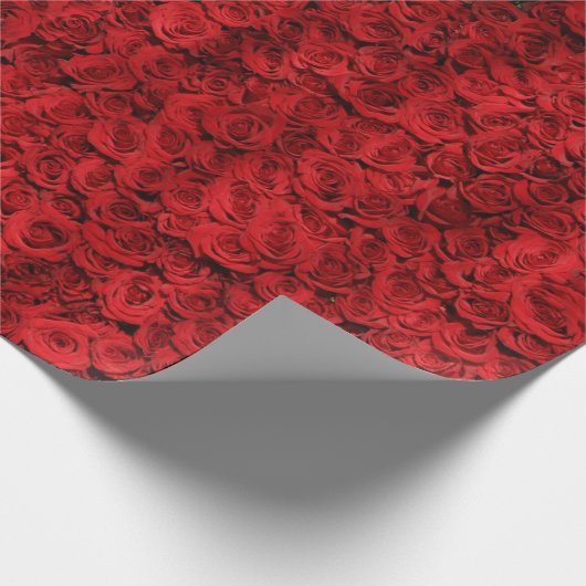 Red Roses Gift Wrap door HAMbyWG Cadeaupapier (Hoek)