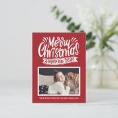 Red Rustic Calligraphy Merry Kerstfoto Feestdagenkaart (Staand voorkant)