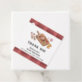 Red Rustic Plaid Country Baby Q Baby shower Bedankjes Labels (In situ)