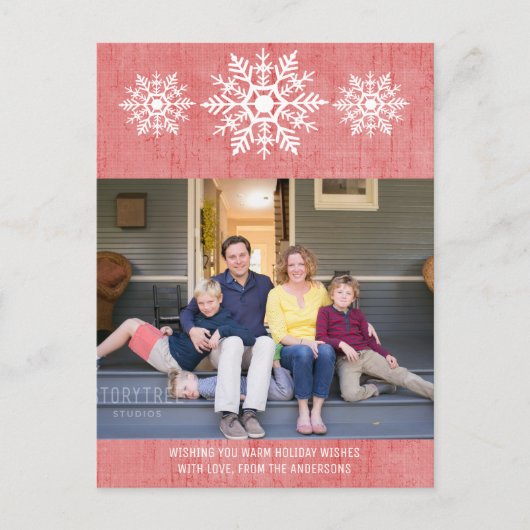 Red Rustic Snowflake Holiday Foto Feestdagenkaart (Voorkant)