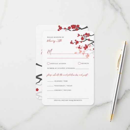 Red Sakura Flowers Cherry Blossom Asian Wedding RSVP Kaartje (Voorkant / Achterkant in situ)