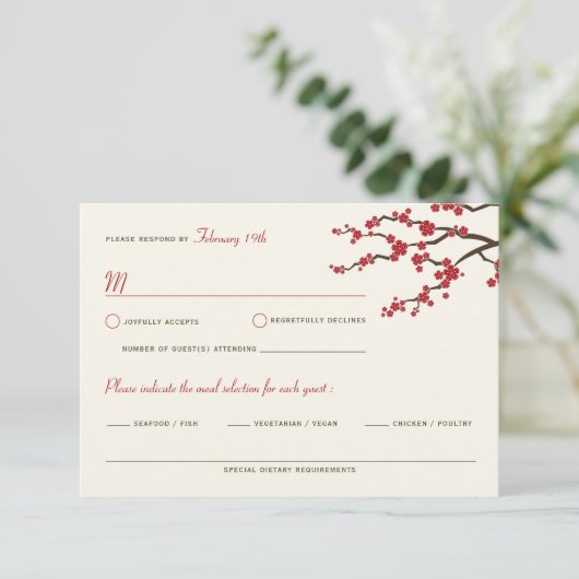 Red Sakura Flowers Cherry Blossom Asian Wedding RSVP Kaartje (Staand voorkant)