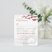 Red Sakura Flowers Cherry Blossom Swirls Weddensch RSVP Kaartje (Staand voorkant)