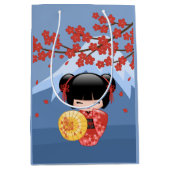 Red Sakura Kokeshi Doll - Cute Geisha Girl Blue Medium Cadeauzakje (Voorkant)
