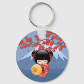 Red Sakura Kokeshi Doll - Cute Geisha Girl Sleutelhanger (Voorkant)