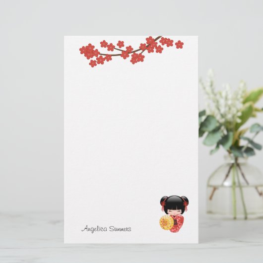 Red Sakura Kokeshi Doll - Japans Geisha Girl Briefpapier (Staand voorkant)