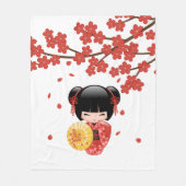 Red Sakura Kokeshi Doll - Stomme Japanse Geisha Fleece Deken (Voorkant)