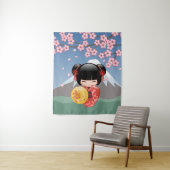 Red Sakura Kokeshi Doll - Stomme Japanse Geisha Wandkleed (In situ)