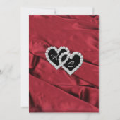 Red Satin en Diamond Hearts Monogram Uitnodiging (Voorkant)