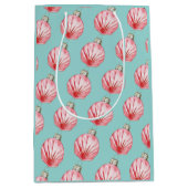 Red Seashell Ornament Pattern Medium Cadeauzakje (Voorkant)