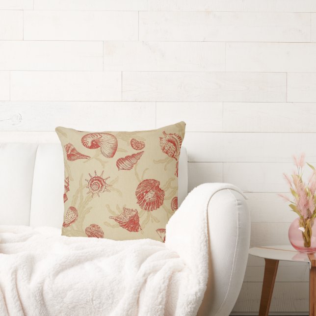 Red Seashells op Tan Kussen (Bank)