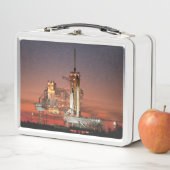 Red Sky voor Space Shuttle Atlantis Lancering (In situ)