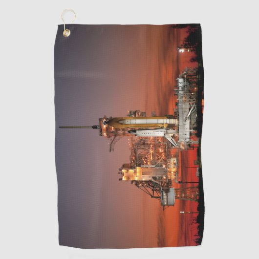 Red Sky voor Space Shuttle Atlantis Lancering Golfhanddoek (Voorkant)