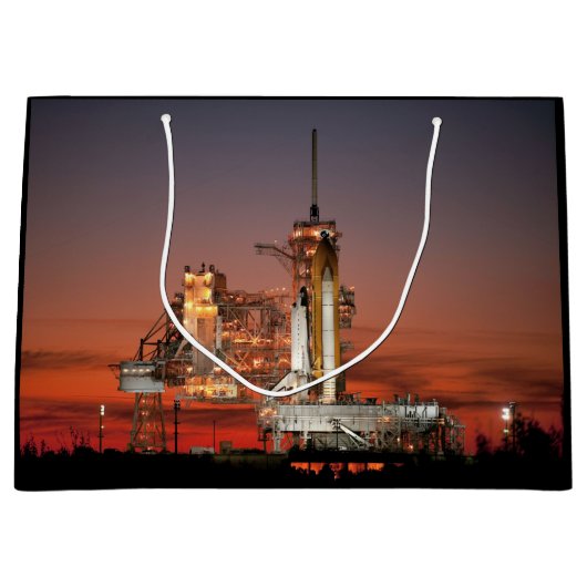 Red Sky voor Space Shuttle Atlantis Lancering Groot Cadeauzakje (Voorkant)