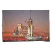 Red Sky voor Space Shuttle Atlantis Lancering Kussensloop (Voorkant-Rechts)