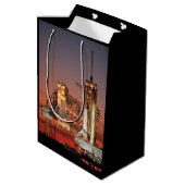 Red Sky voor Space Shuttle Atlantis Lancering Medium Cadeauzakje (Achterkant Gekanteld)