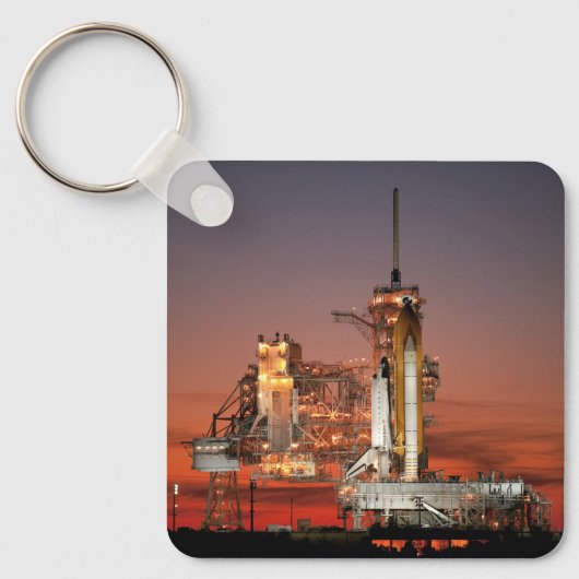 Red Sky voor Space Shuttle Atlantis Lancering Sleutelhanger (Voorkant)