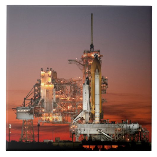 Red Sky voor Space Shuttle Atlantis Lancering Tegeltje (Voorkant)