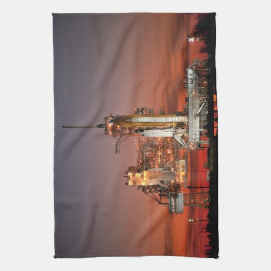 Red Sky voor Space Shuttle Atlantis Lancering Theedoek (Verticaal)