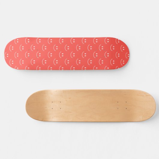 Red Smile Pattern Skateboard (Horizontaal)