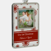 Red Snow Couples First Kerstversiering Verzilverd Omlijst Ornament (Rechts)
