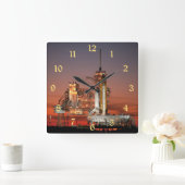 Red Space Shuttle Spaceship Atlantis op startpad Vierkante Klok (Huis)