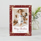 Red Sparkly Snowflake-fotokerstkaarten Feestdagenkaart (Staand voorkant)