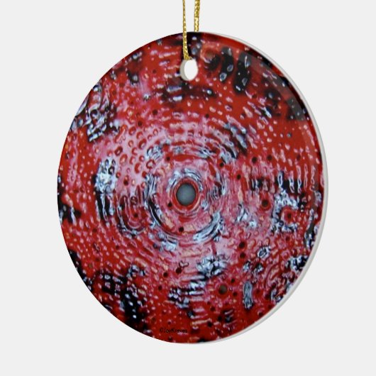 Red Spin Ornament (Links)