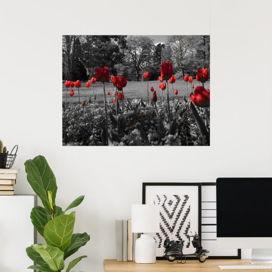 Red Spring Tulips Poster (Thuiskantoor)