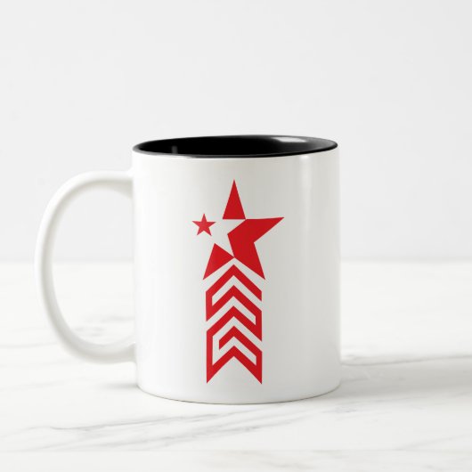 Red Star with Chevron Arrows Tweekleurige Koffiemok (Links)