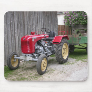 Red Steyr Tractor T84 Muismat