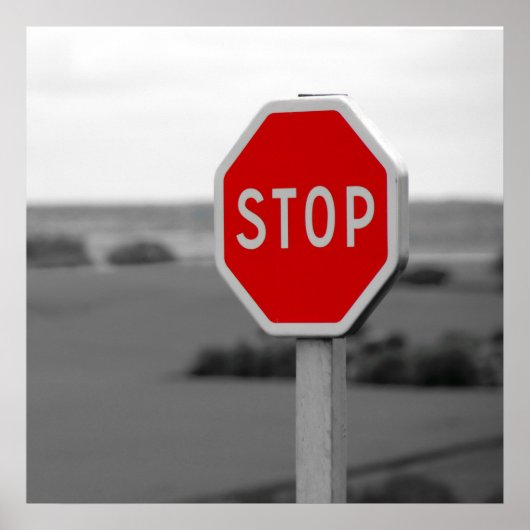 Red Stop Road Sign Minimalistisch Fotografie Poste Poster (Voorkant)