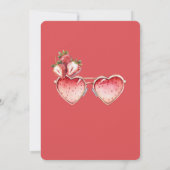 Red Strawberry Colored Heart Glasses Birthday Kaart (Achterkant)