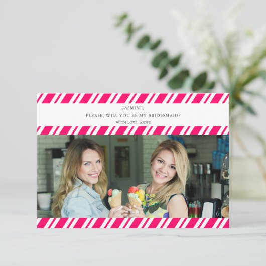 Red Stripes zal mijn Bridesmaid foto naam zijn (Staand voorkant)