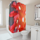 Red Sun Abstract door Amy Vangsgard Douchegordijn (In situ)