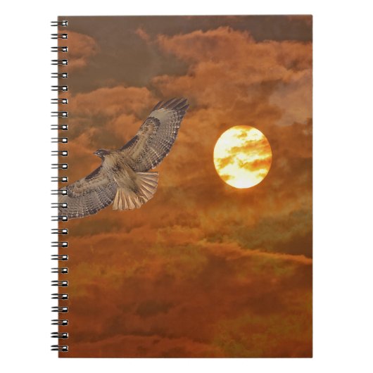 Red Tailed Hawk en Rode Skies Notitieboek (Voorkant)