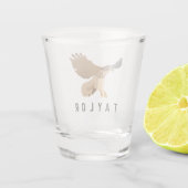 Red-Tailed Hawk in vlucht op maat Shot Glas (Achterkant)