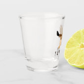 Red-Tailed Hawk in vlucht op maat Shot Glas (Links)