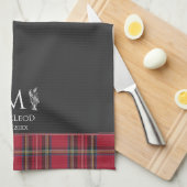 Red Tartan Gepersonaliseerde Monogram Brits Zwart Theedoek (Quarter Fold)