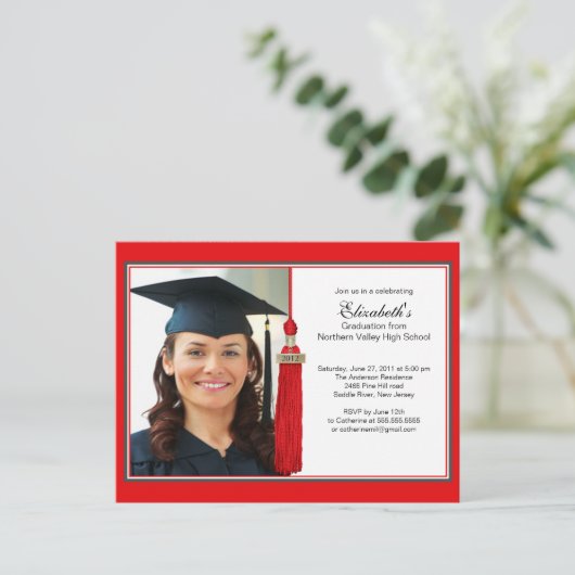 Red Tassel Photo Graduation Party Invitation 2012 Uitnodiging Briefkaart (Staand voorkant)