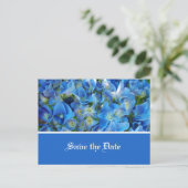 " red the date " : blauwe hydrangebloemen aankondigingskaart (Staand voorkant)