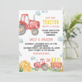 Red Tractor Verjaardagsfeestje Baby shower Uitnodi Kaart (Staand voorkant)