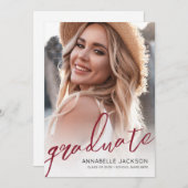 Red Trendy Script Graduate Photo Graduation Kaart (Voorkant / Achterkant)