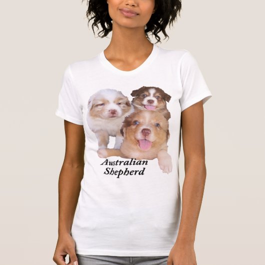 Red Tri & Red Merle Aussie Pups T-shirt (Voorkant)