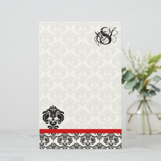 Red Trim Black Damask Monogram Briefpapier (Staand voorkant)