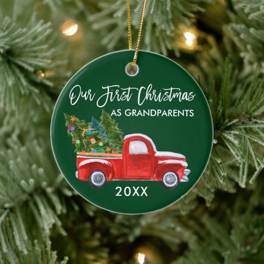 Red Truck First Kerstmis als grootouders Green Keramisch Ornament (Boom)