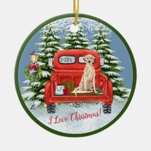 Red Truck Lab Retriever Sneeuwfamilie naam Keramisch Ornament (Voorkant)