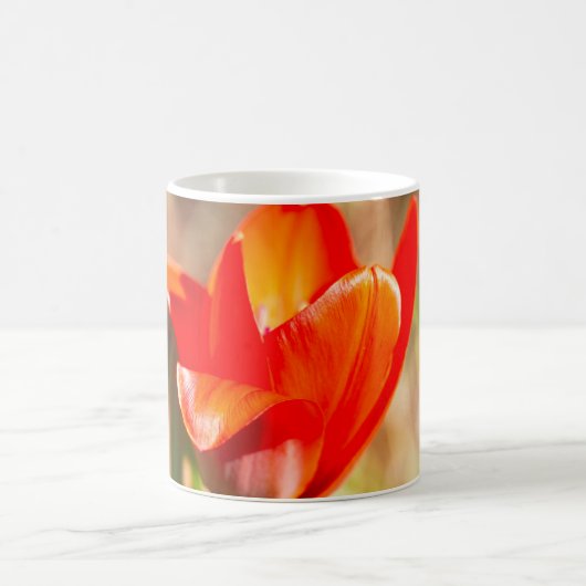 Red Tulip Blossom Koffiemok (Center)