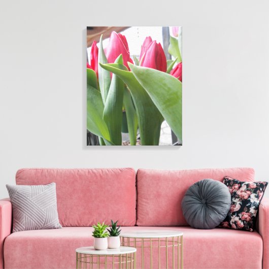 Red Tulip Canvas Afdruk (Insitu (Woonkamer))