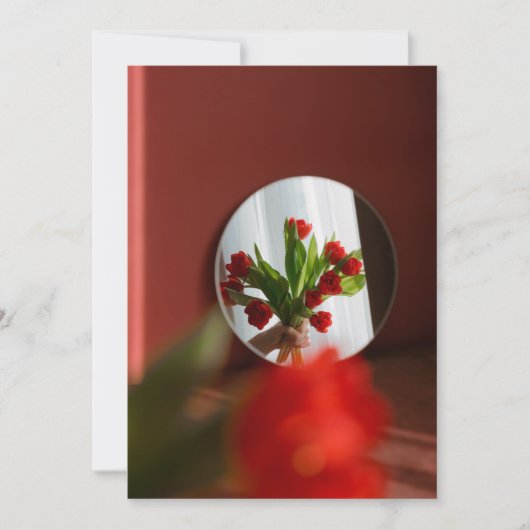 Red Tulips “Be My Valentine?” Modern Valentine's Feestdagenkaart (Voorkant)